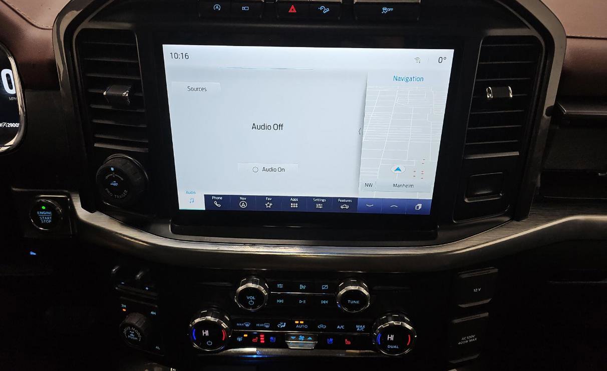 Used 2021 Ford F150 Lariat w/ Equipment Group 502A High image 14