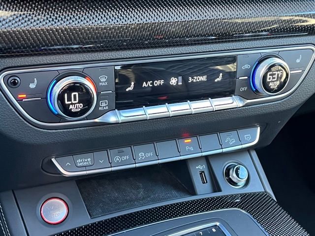 Used 2019 Audi SQ5 Premium Plus w/ Premium Plus Package image 34