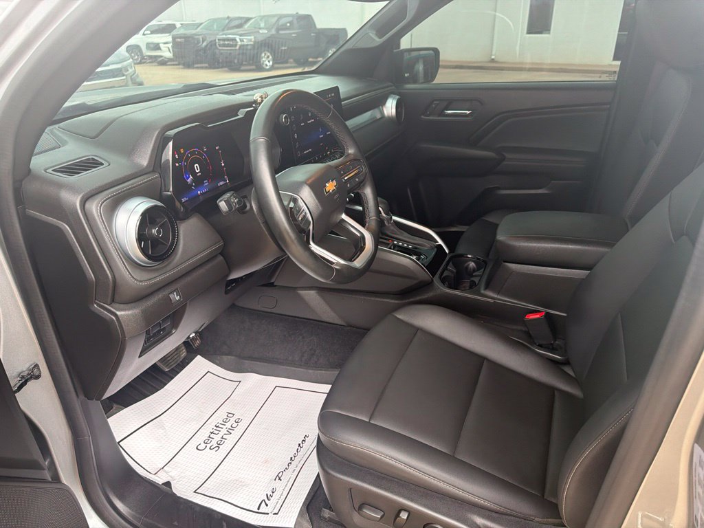 Used 2023 Chevrolet Colorado LT w/ LT Convenience Package III RWD image 17