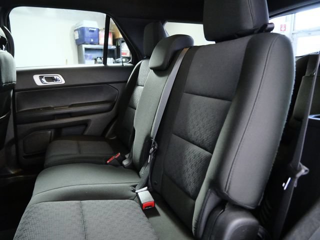 Used 2014 Ford Explorer XLT w/ Equipment Group 201A FWD image 14