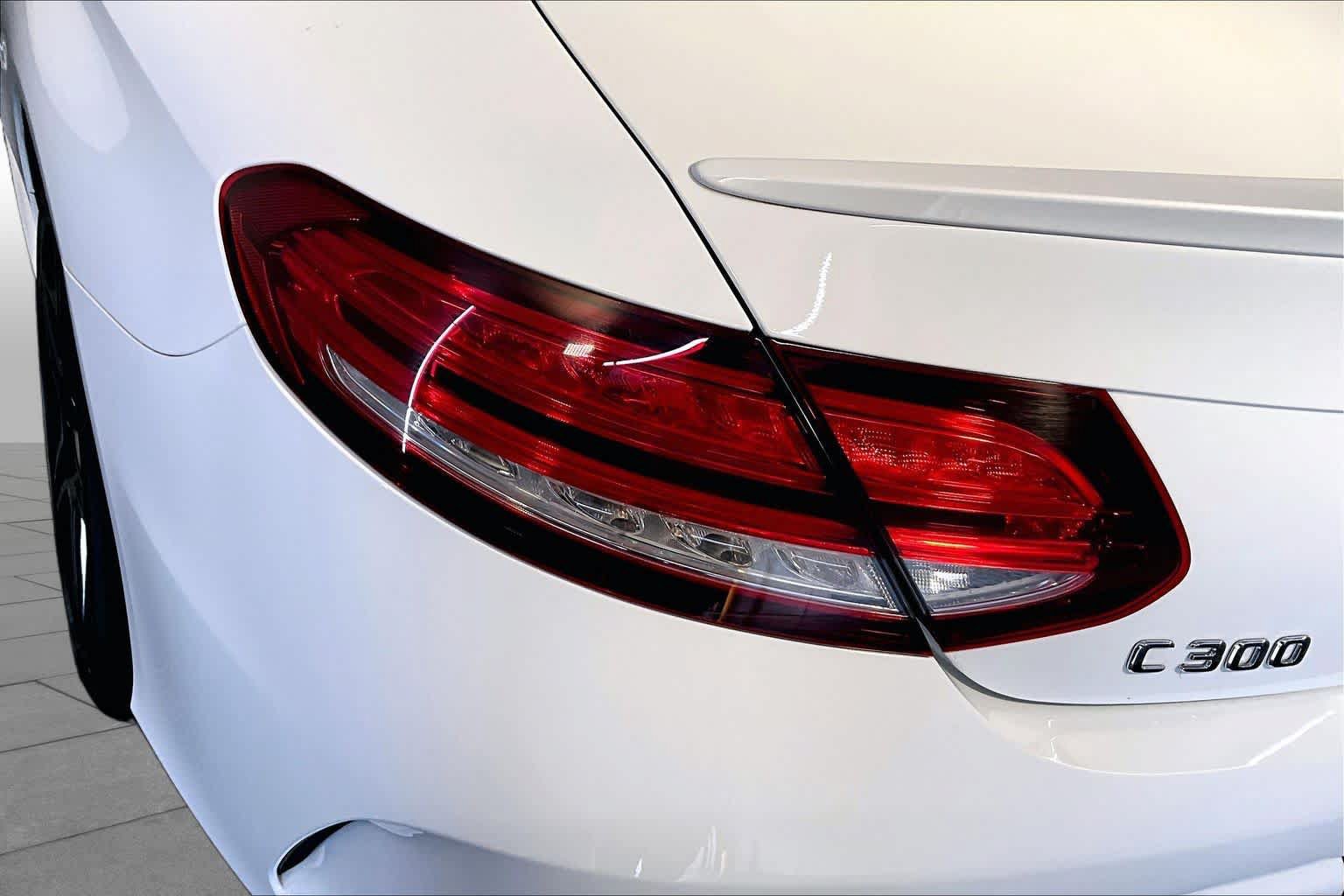 Used 2022 Mercedes-Benz C 300 4MATIC Coupe image 28