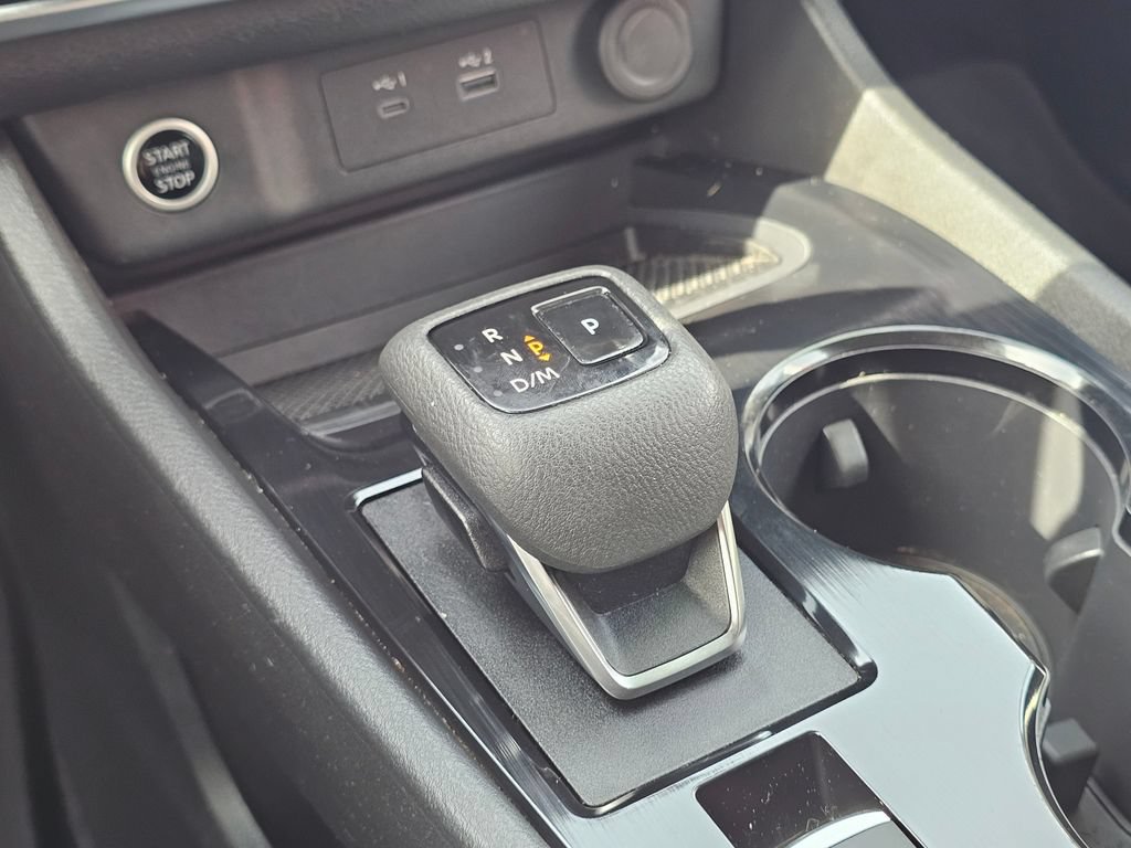 Used 2023 Nissan Rogue SV AWD/4WD image 26