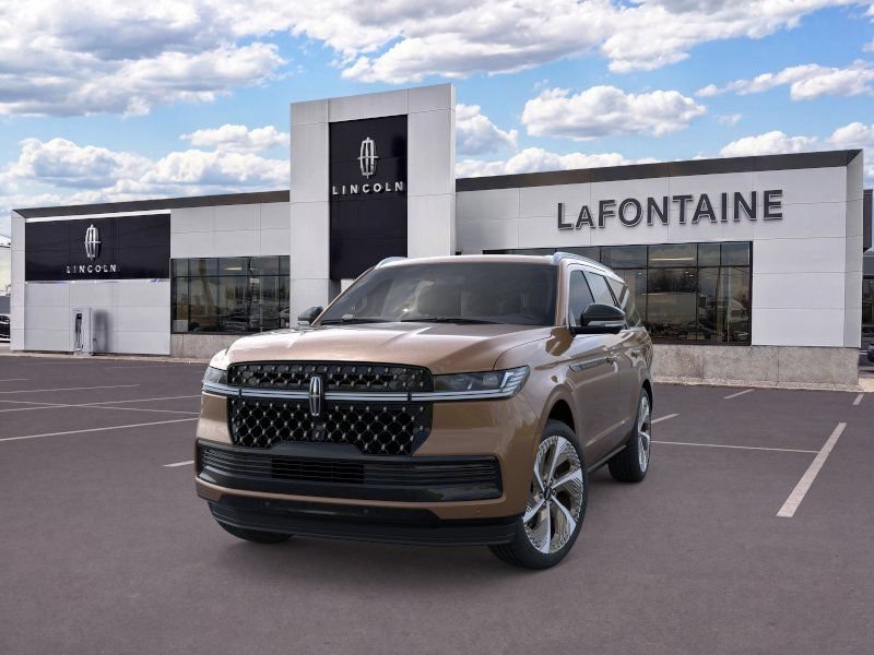 New 2026 Lincoln Navigator Black Label AWD/4WD image 2