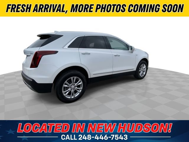 Used 2020 Cadillac XT5 Premium Luxury w/ LPO, Floor Liner Package FWD image 2