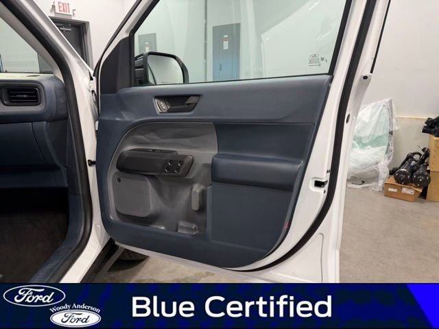 Certified 2024 Ford Maverick Lariat w/ Black Appearance Package image 27
