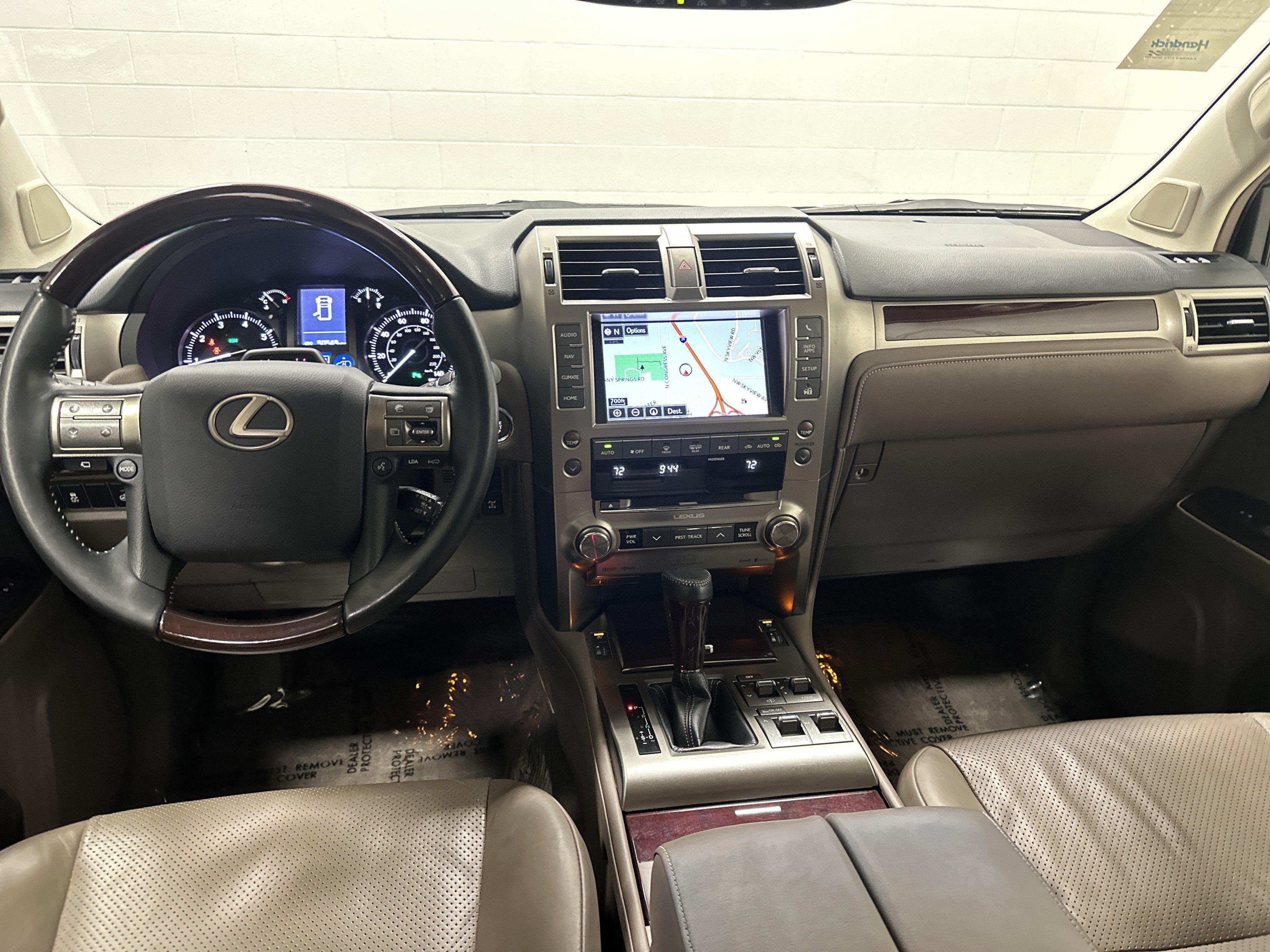 Used 2019 Lexus GX 460 Luxury AWD/4WD image 29