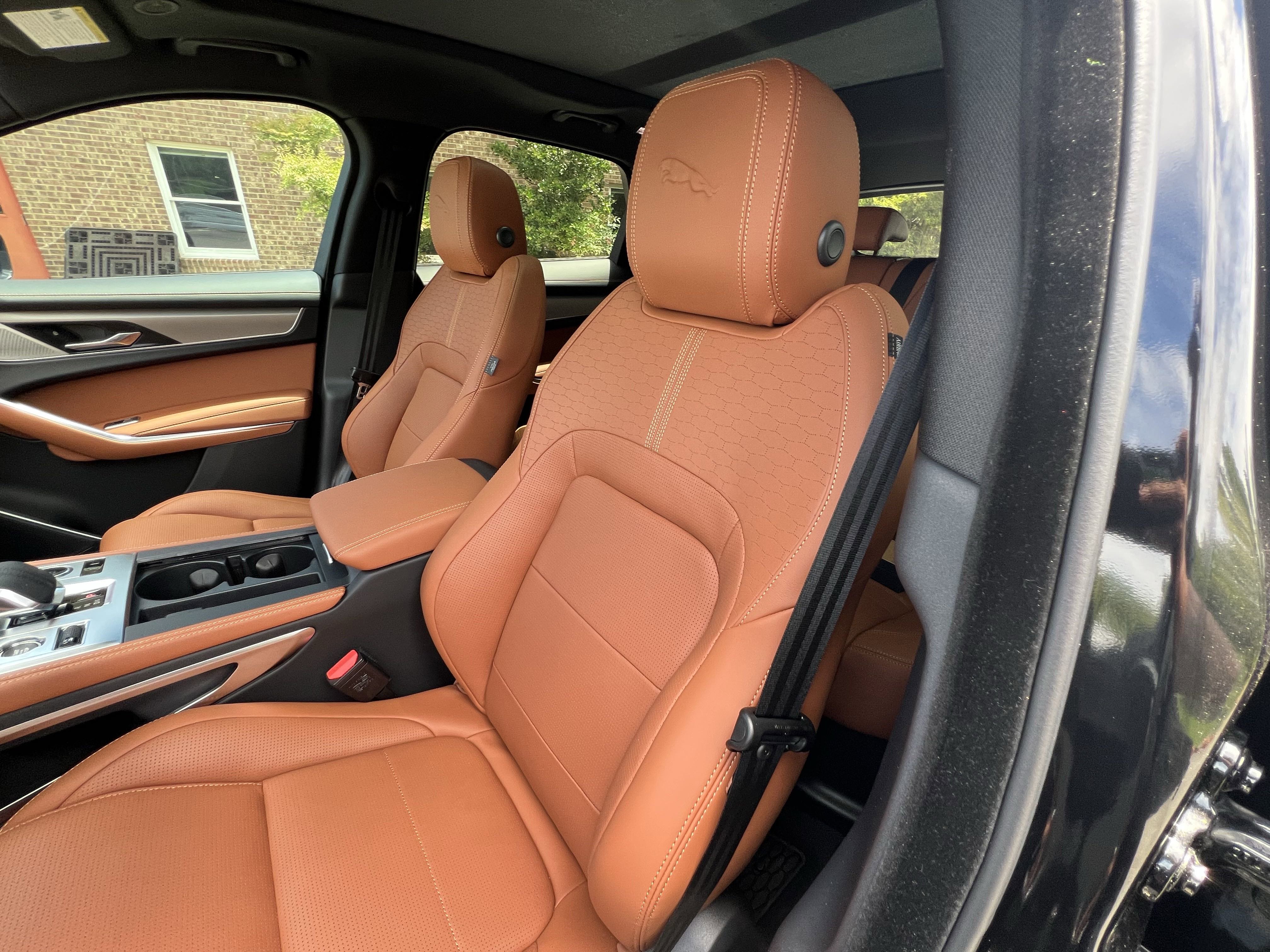 New 2026 Jaguar F-PACE R-Dynamic S image 14
