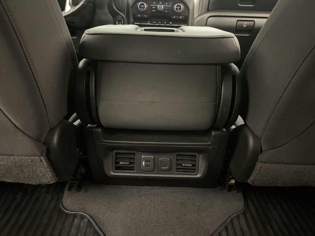 Used 2022 Chevrolet Silverado 1500 LT AWD/4WD image 15