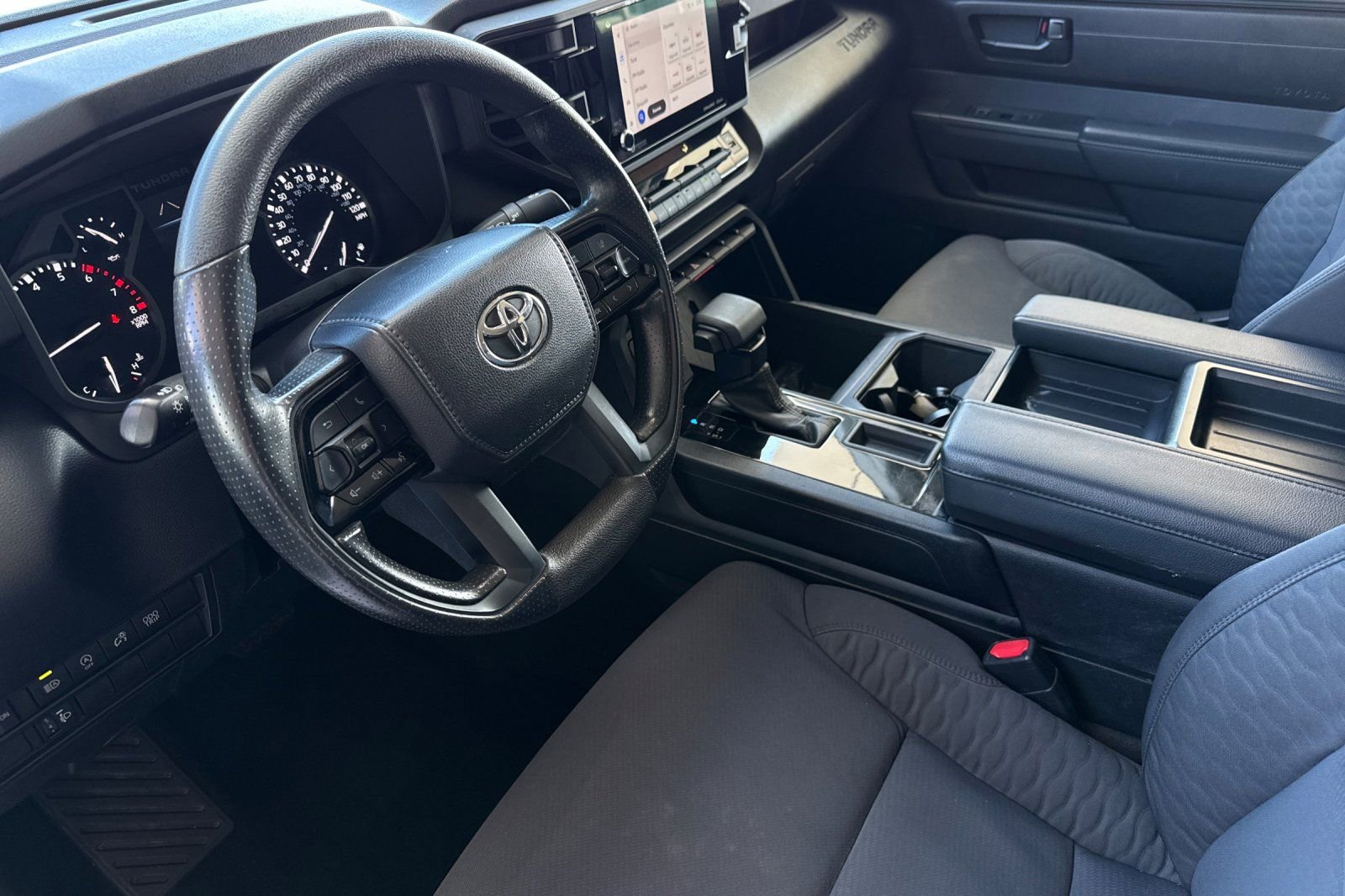 Used 2022 Toyota Tundra SR w/ SR Tow Package image 11