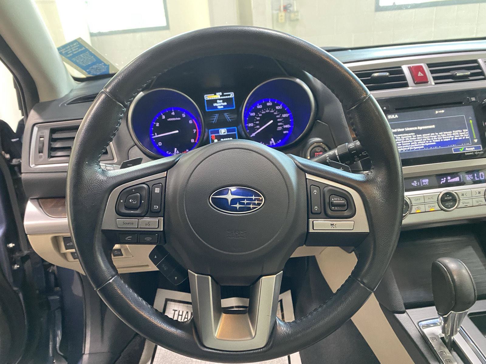 Used 2015 Subaru Outback 2.5i Limited AWD/4WD image 23