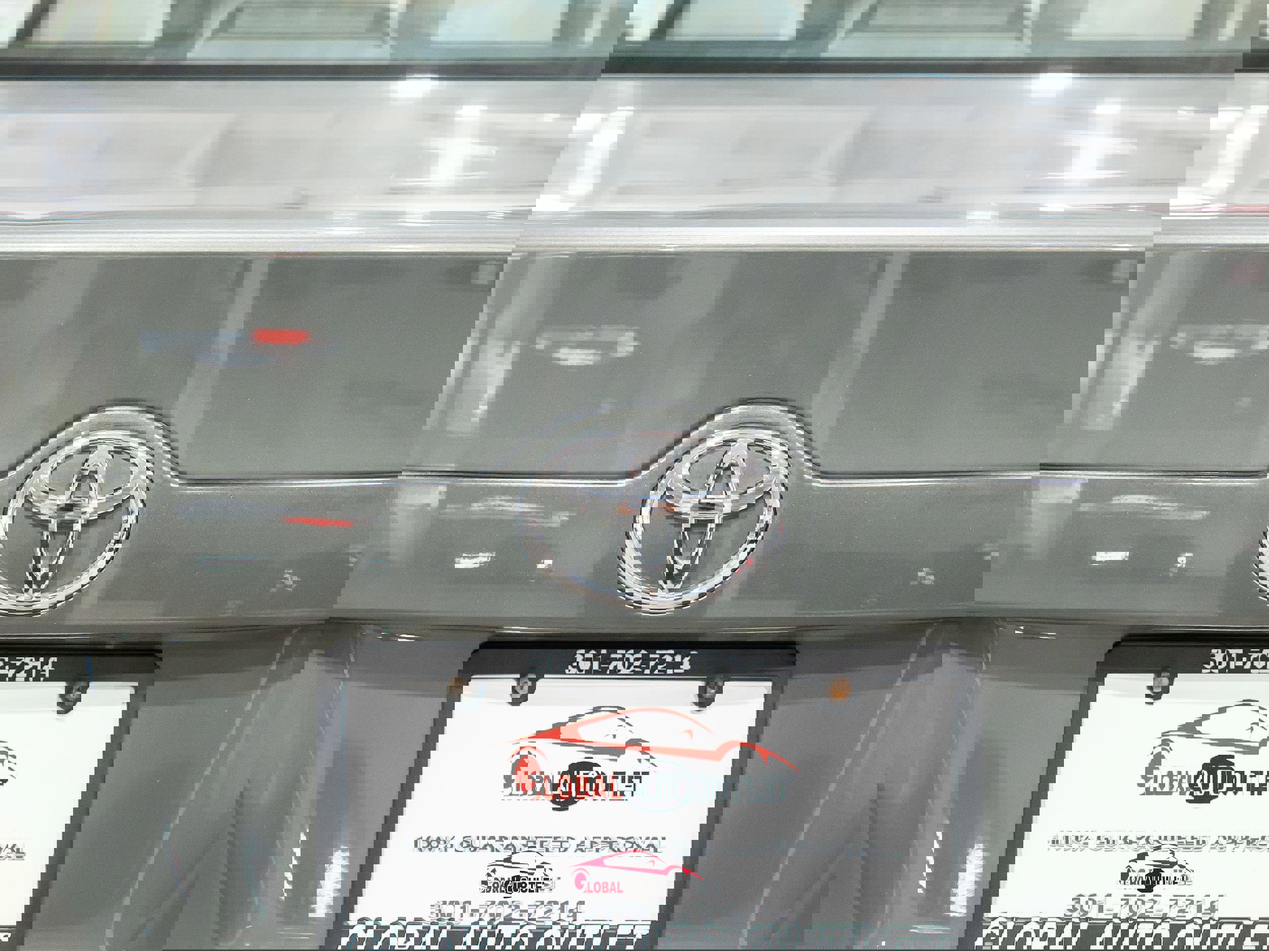 Used 2013 Toyota Camry LE image 41