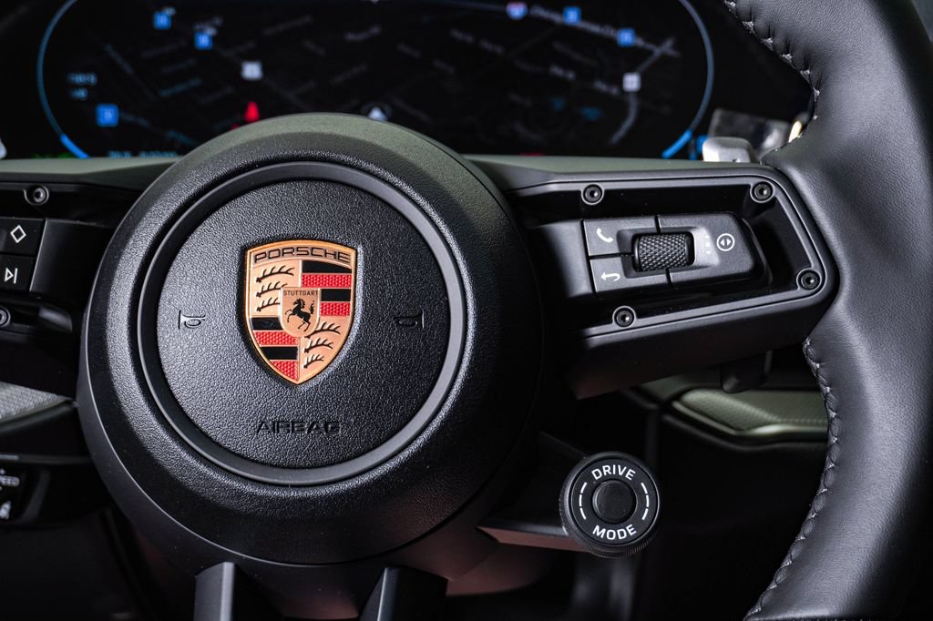 New 2026 Porsche Cayenne Coupe AWD/4WD image 19