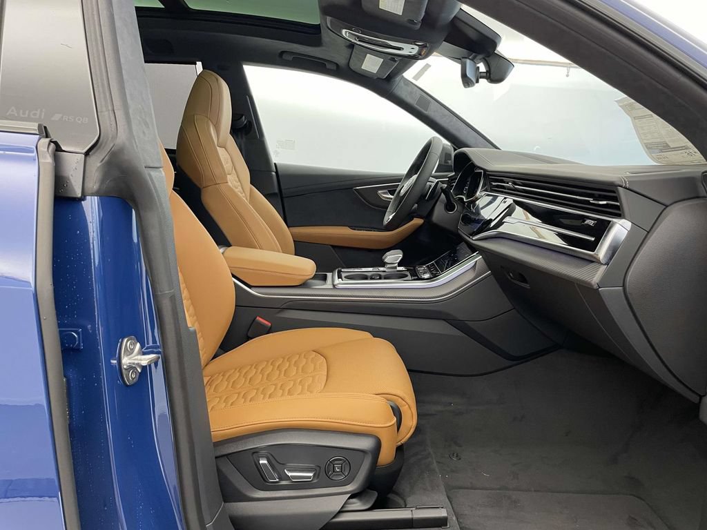 New 2027 Audi RS Q8 performance AWD/4WD image 20
