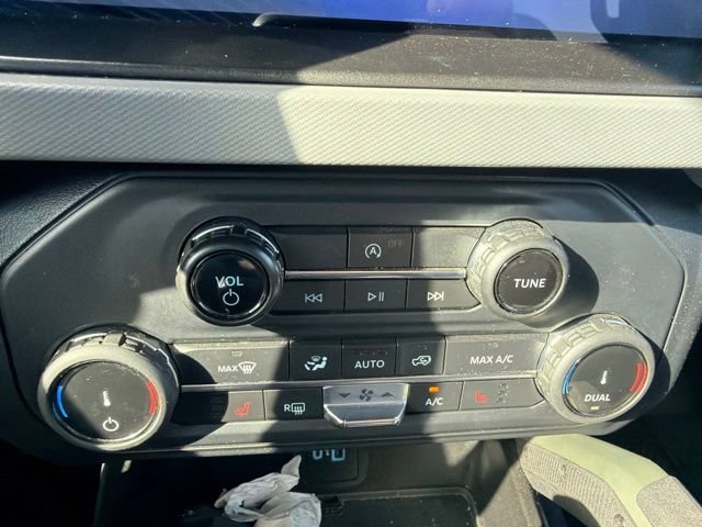 Certified 2022 Ford Bronco Everglades AWD/4WD image 10