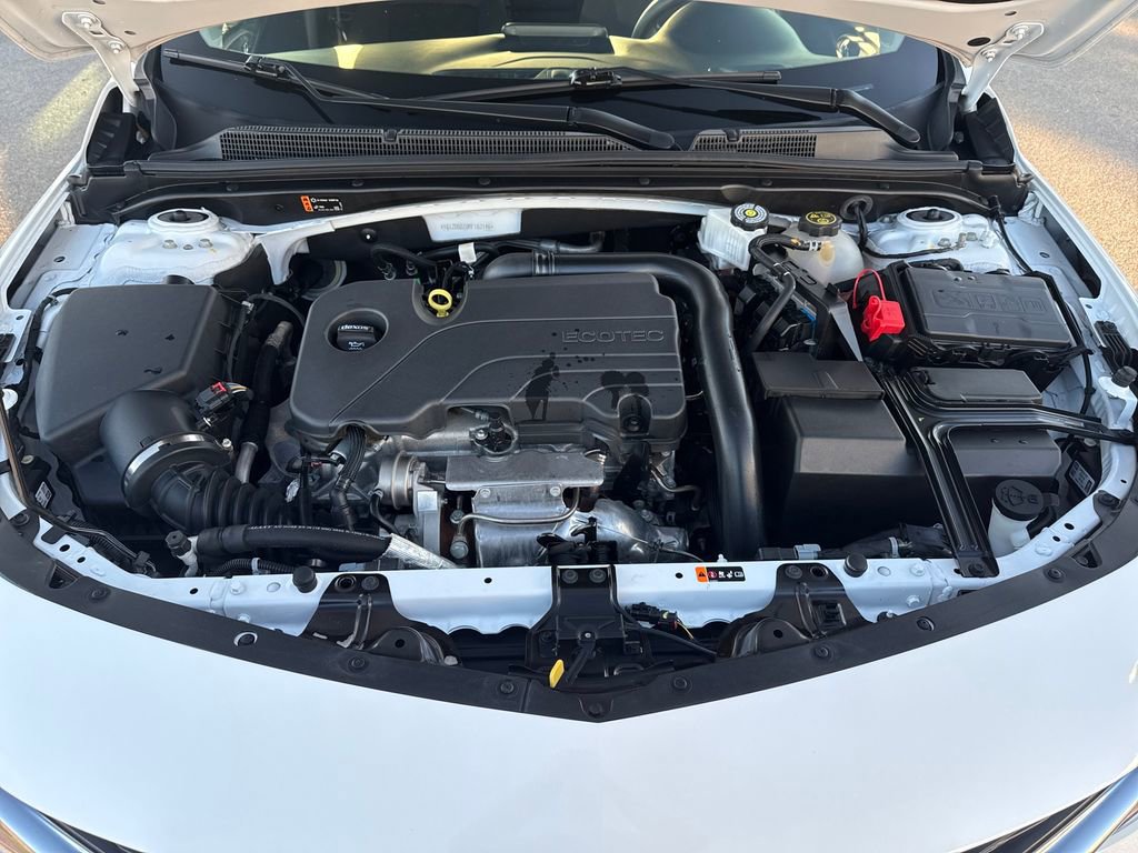 Used 2024 Chevrolet Malibu LT FWD image 11
