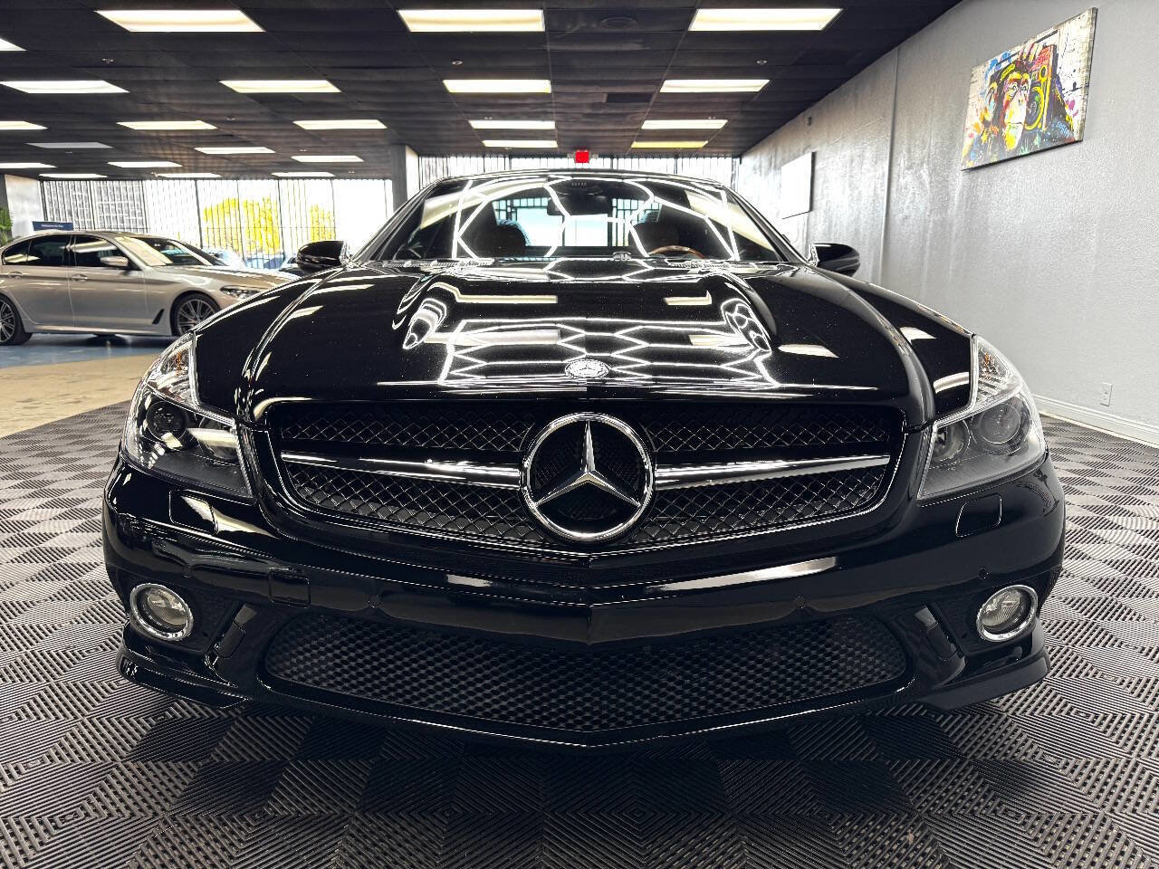 Used 2011 Mercedes-Benz SL 550 image 6