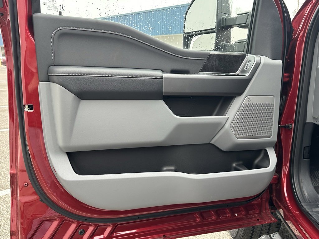 New 2026 Ford F250 XLT w/ XLT Premium Package image 11