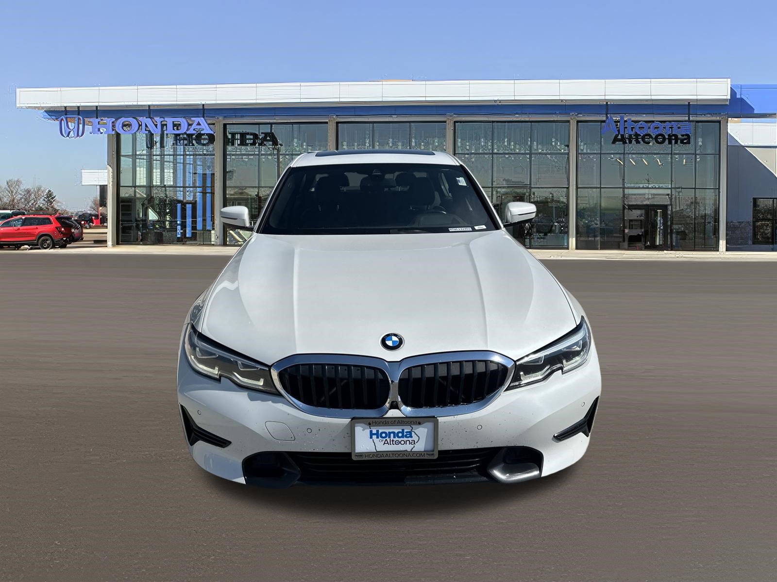 Used 2021 BMW 330i xDrive Sedan w/ Premium Package AWD/4WD image 7