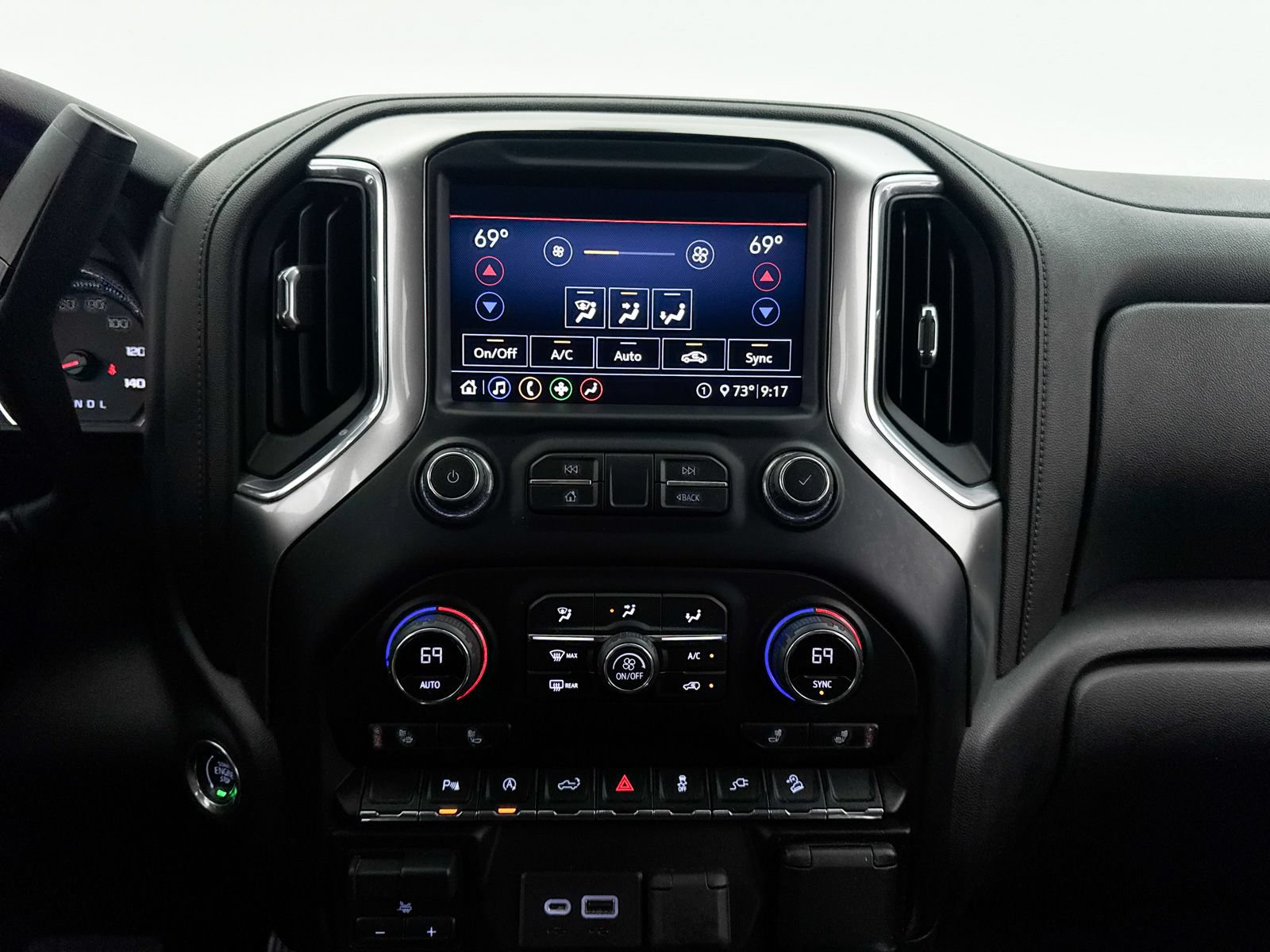 Used 2020 Chevrolet Silverado 1500 RST AWD/4WD image 25