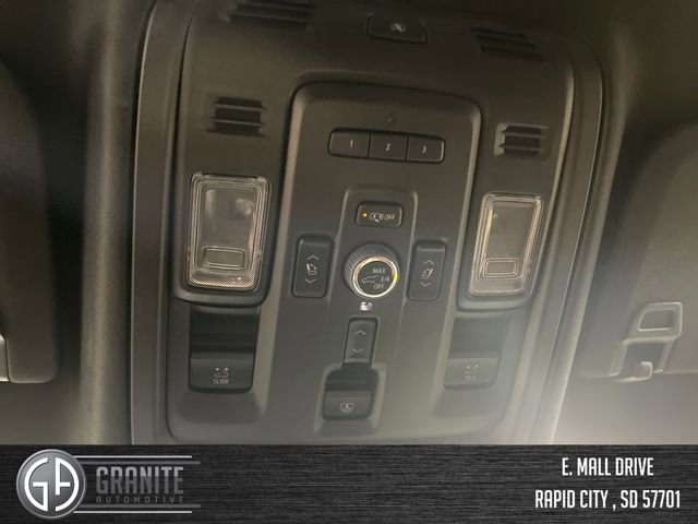 Used 2023 GMC Yukon Denali Ultimate image 36