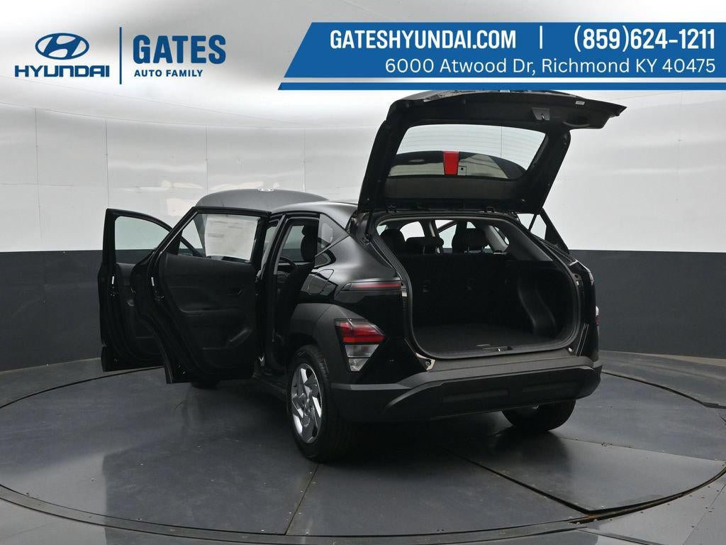 New 2027 Hyundai Kona SE FWD image 54