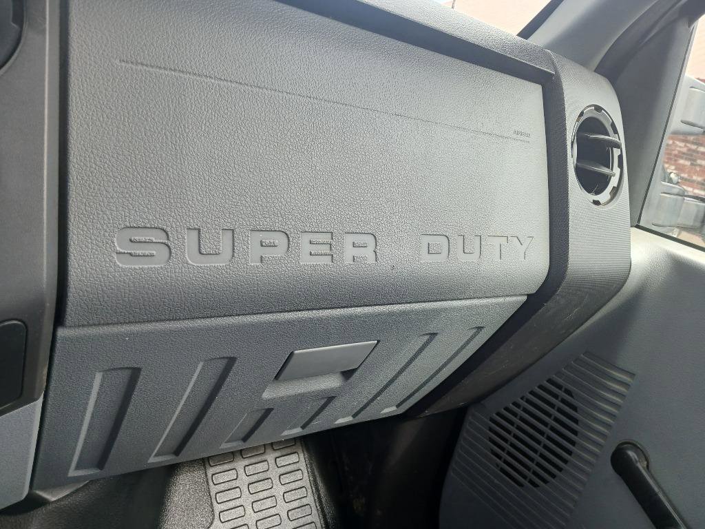 Used 2011 Ford F250 XL image 40