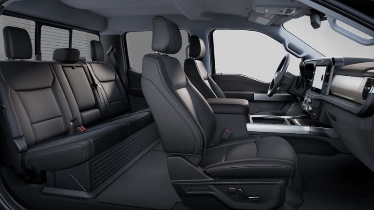 New 2025 Ford F250 Lariat w/ Lariat Ultimate Package image 28