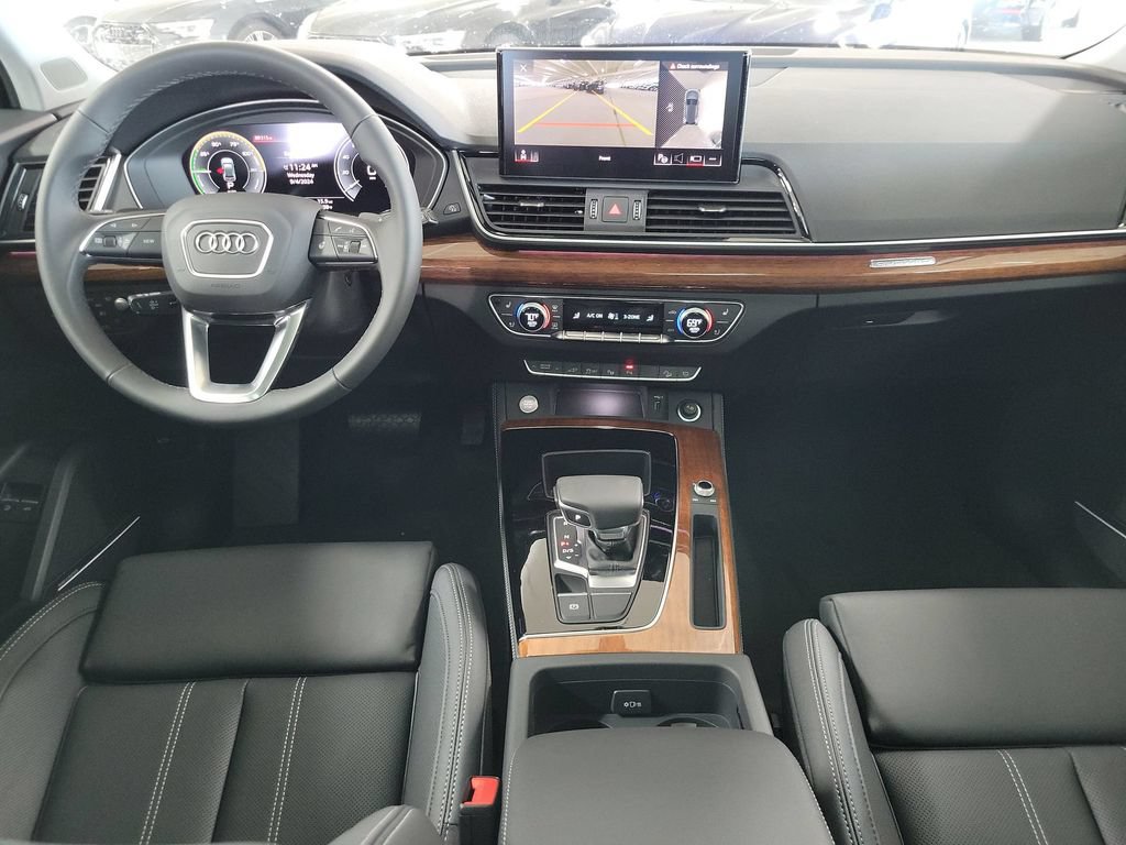 Certified 2024 Audi Q5 e Prestige AWD/4WD image 19