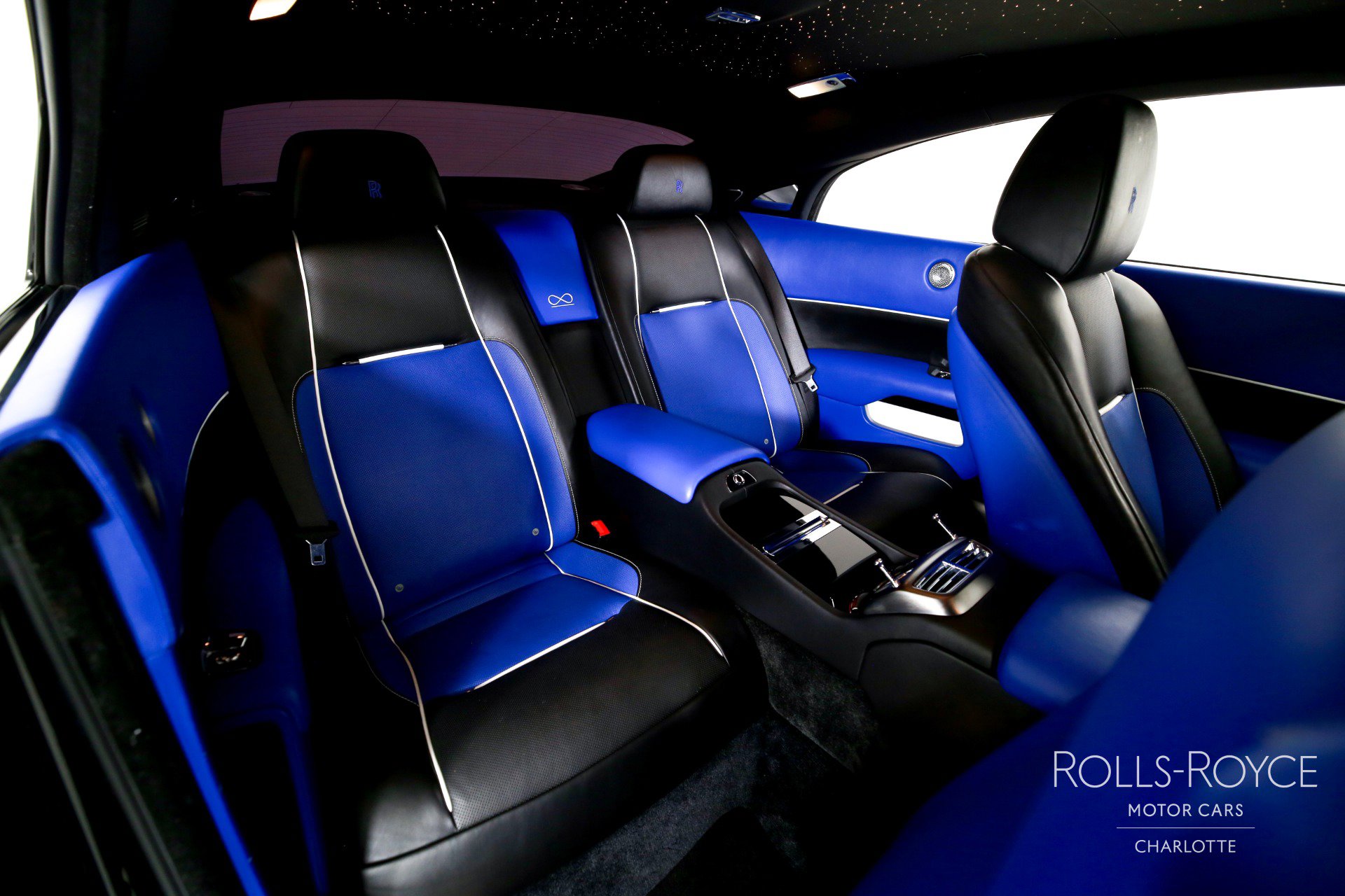 Used 2017 Rolls-Royce Wraith RWD image 25