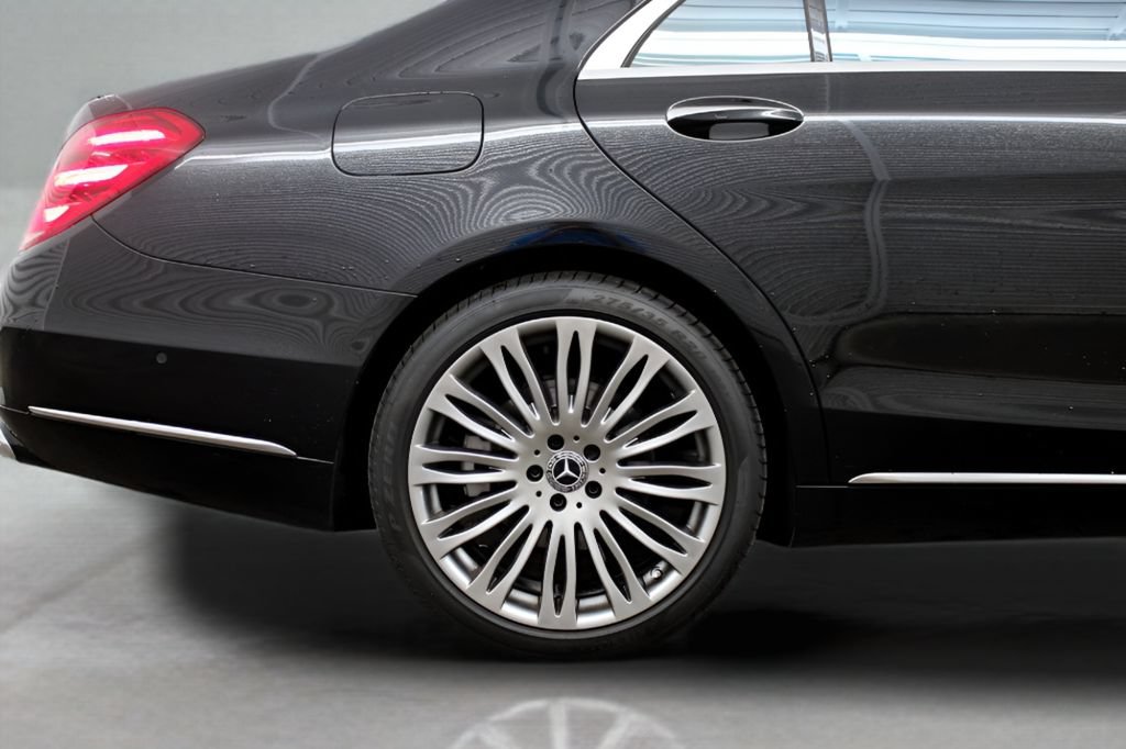 Used 2019 Mercedes-Benz S 450 Sedan image 40
