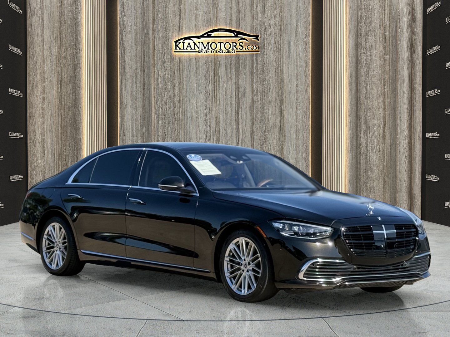 Used 2021 Mercedes-Benz S 580 4MATIC Sedan w/ Warmth & Comfort Package image 1