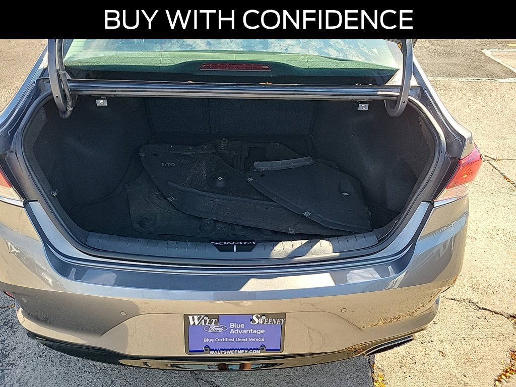 Used 2018 Hyundai Sonata Limited w/ Limited Ultimate Package 03 FWD image 6