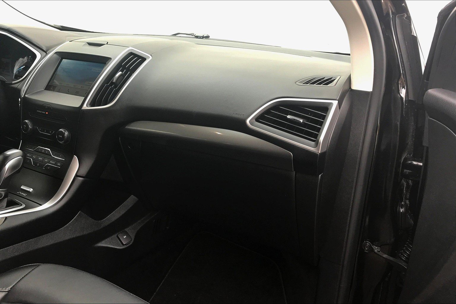 Used 2016 Ford Edge SEL w/ Equipment Group 201A AWD/4WD image 27