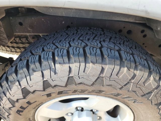 Used 2004 Nissan Xterra XE RWD image 15