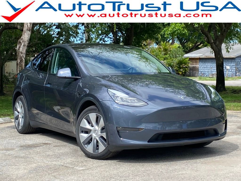 Used 2023 Tesla Model Y Performance AWD/4WD image 1