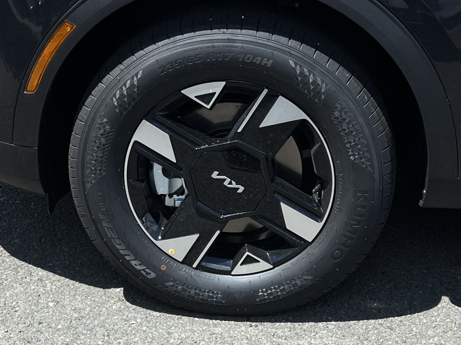 New 2026 Kia Sportage LX w/ LX Convenience Package AWD/4WD image 25