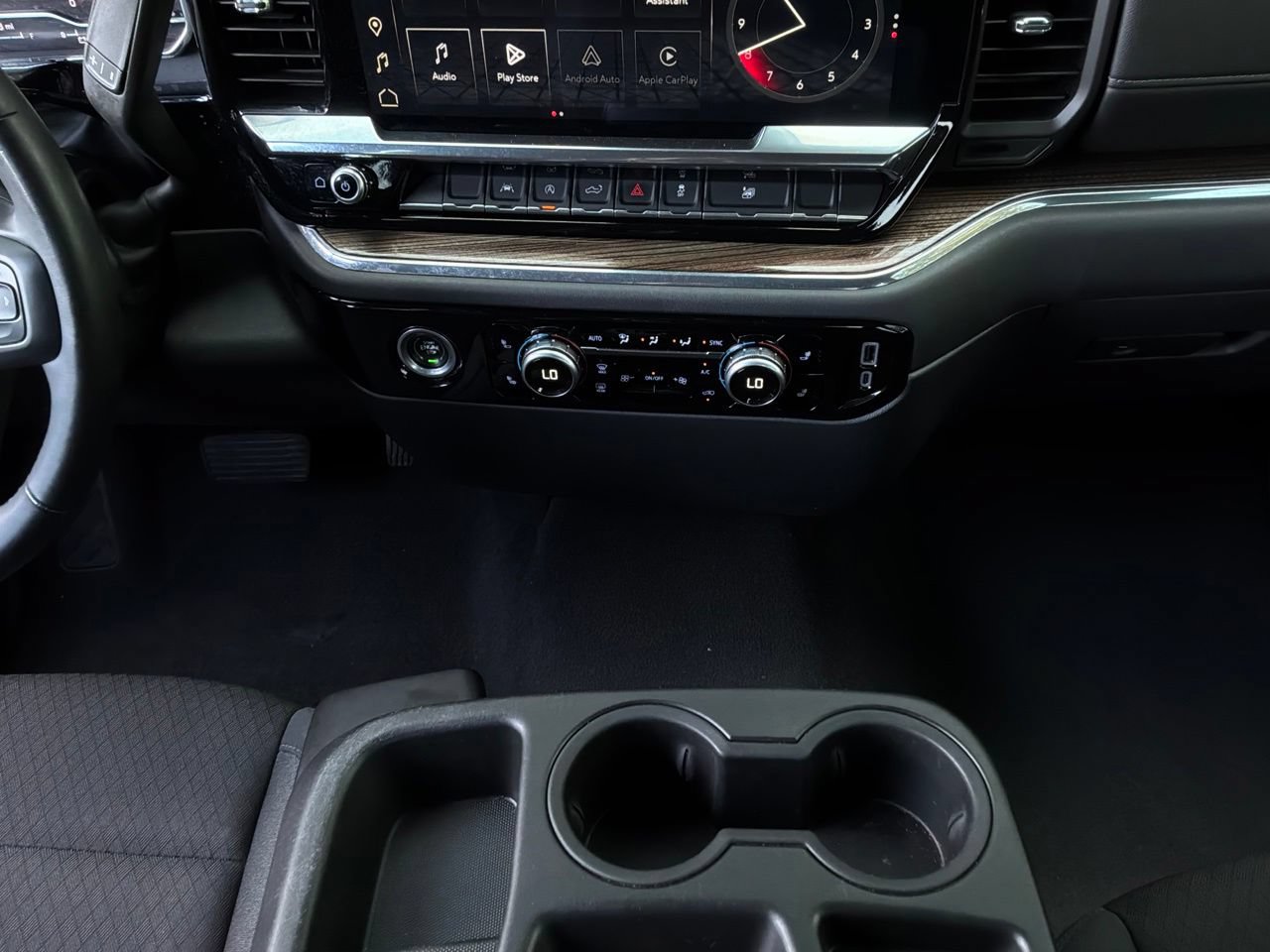 Used 2024 GMC Sierra 1500 Elevation AWD/4WD image 19
