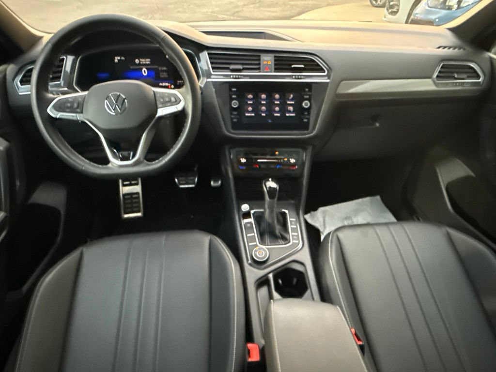 Used 2023 Volkswagen Tiguan SE R-Line AWD/4WD image 22