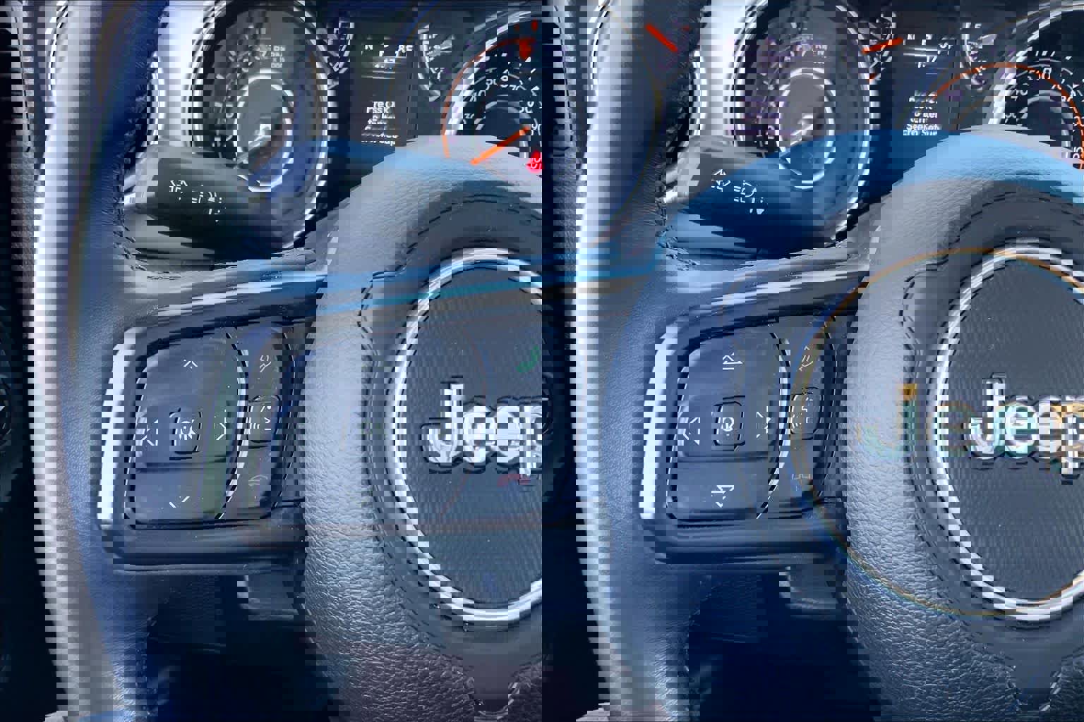 Used 2022 Jeep Wrangler Unlimited Sport image 23