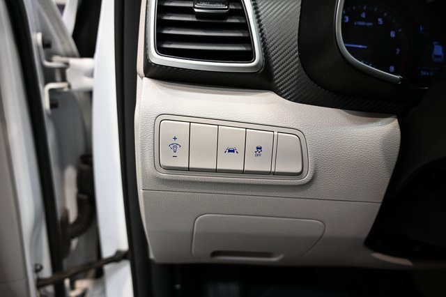 Used 2019 Hyundai Tucson SE image 25