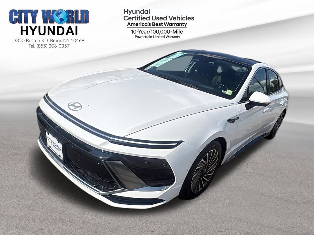 Used 2025 Hyundai Sonata Limited FWD image 1