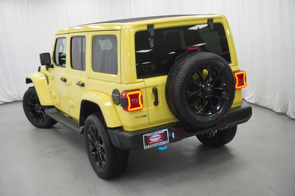 Certified 2023 Jeep Wrangler Unlimited Sahara w/ Cold Weather Group image 12