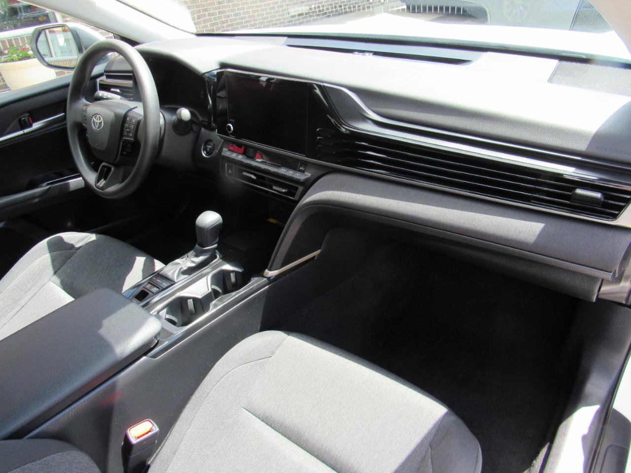Used 2026 Toyota Camry LE FWD image 30