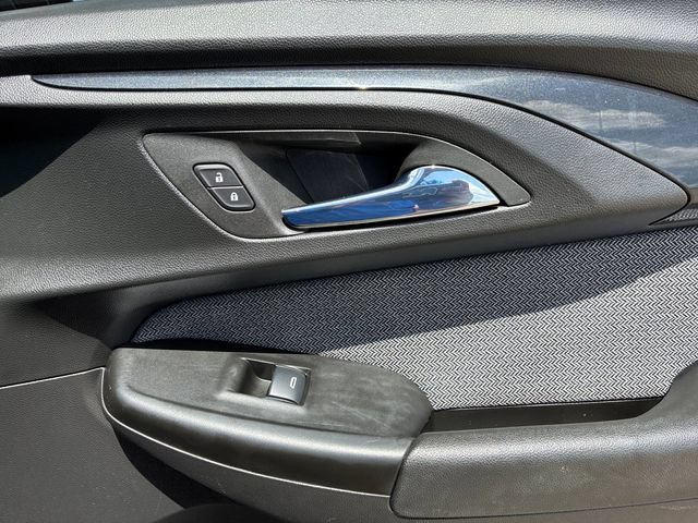 Used 2023 Chevrolet TrailBlazer LT w/ LPO, Blackout Package FWD image 16