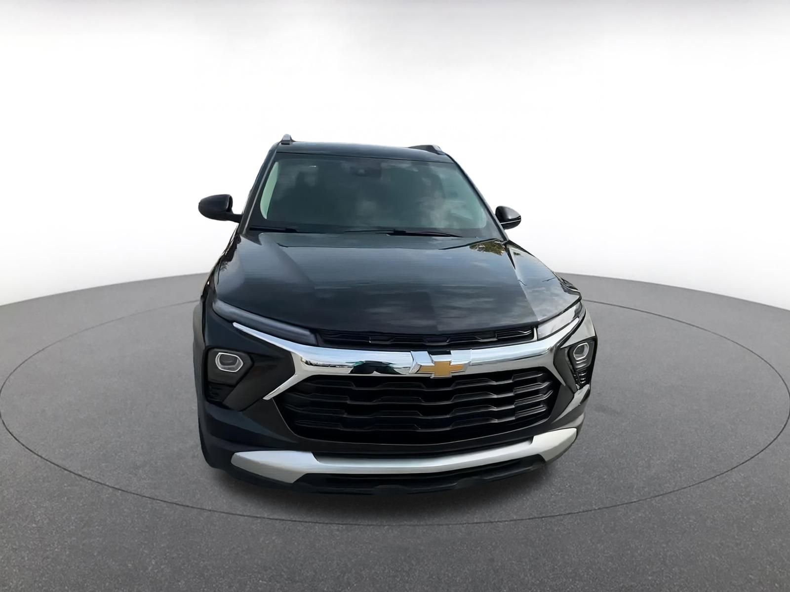 Used 2025 Chevrolet TrailBlazer LT image 4