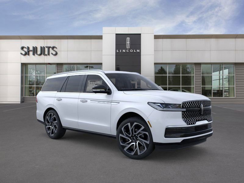 New 2026 Lincoln Navigator Reserve image 7