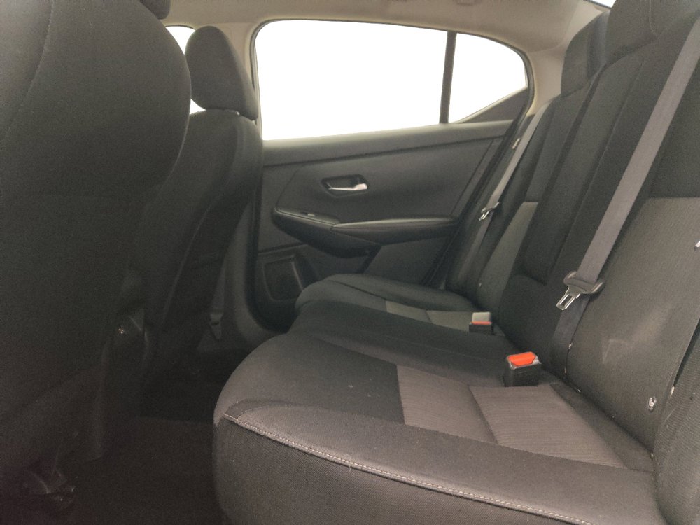 Used 2020 Nissan Sentra SV w/ Electronics Package FWD image 18