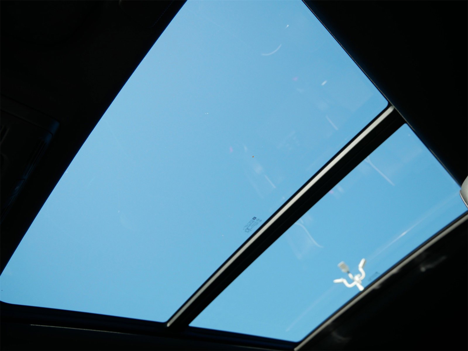 Used 2021 Cadillac Escalade Premium Luxury w/ Performance Package image 24