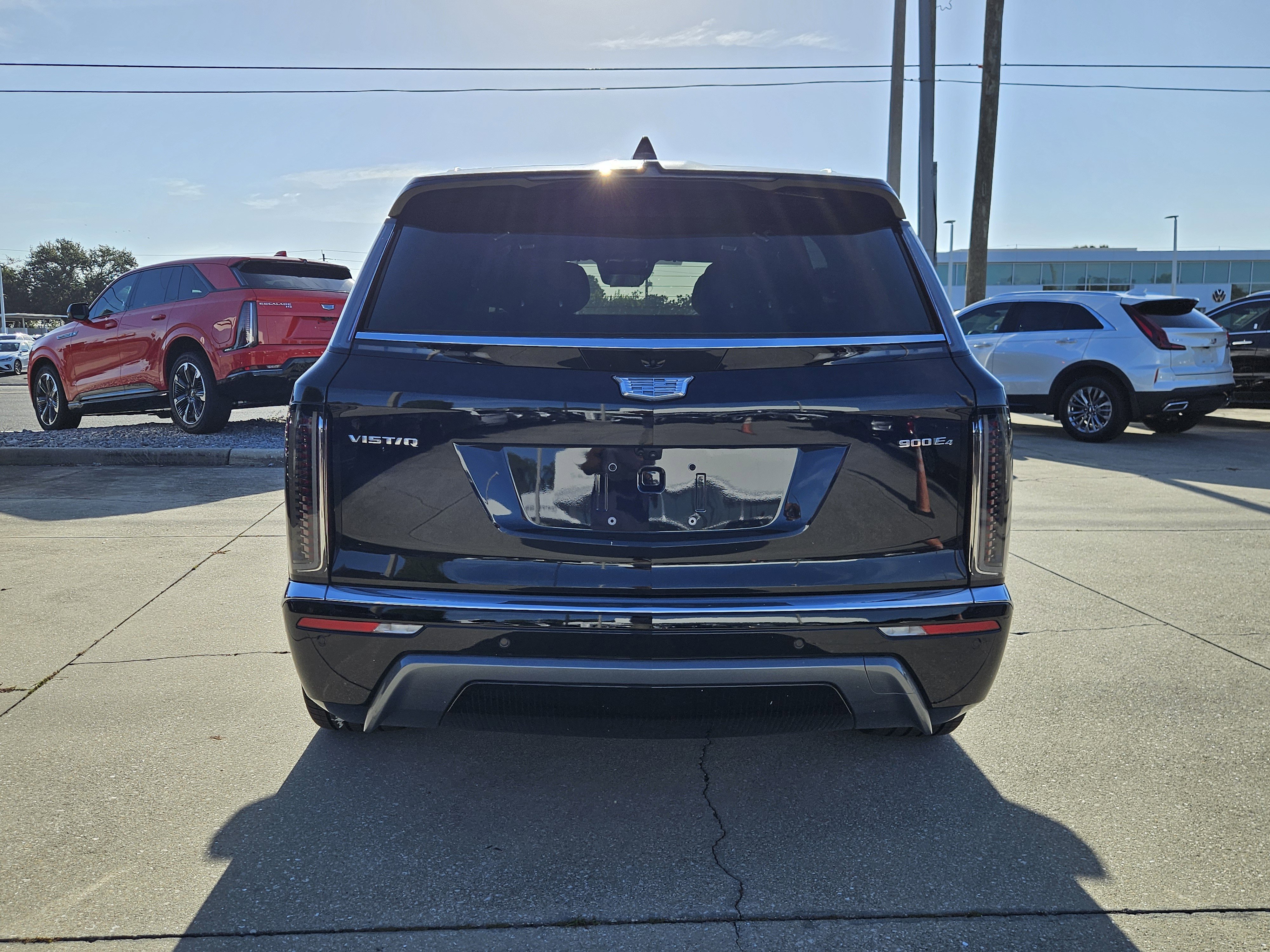 New 2026 Cadillac Vistiq Premium Luxury w/ LPO, Floor Liner Package image 38