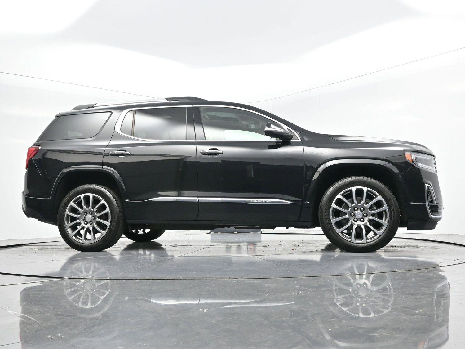 Used 2023 GMC Acadia Denali w/ LPO, Floor Liner Package image 51